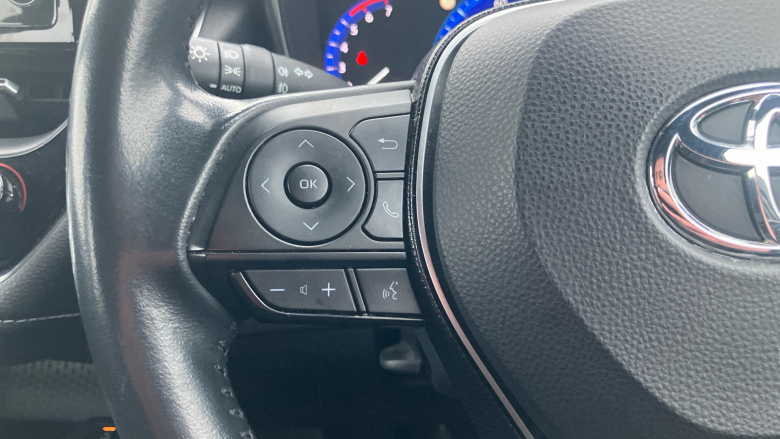 Toyota Corolla 1.8 VVT-i Hybrid Icon Tech 5dr CVT Hybrid Hatchback